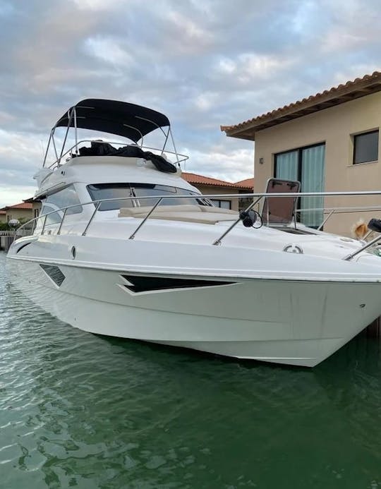 50ft Sol Ecomariner Motor Yacht Rental in Búzios, Rio de Janeiro, Brazil