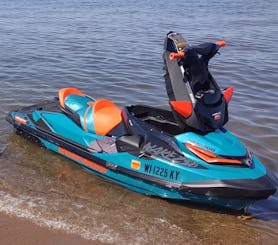 Wakeboard Lake Superior | Sea-Doo Wake Pro