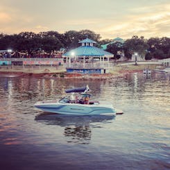 NOVO BARCO DE WAKESURFING - Lake Grapevine