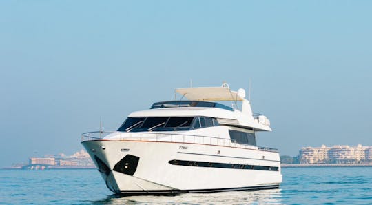 Luxurious 85ft Motor Yacht for rent in Dubai