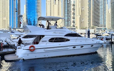 52ft luxury yacht rental in Dubai Marina – private cruise for 16 guests