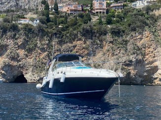 Motorboat Sea Ray 375 Sundancer 600hp Engine