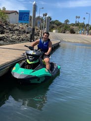 1時間あたり100ドル！SeaDoo スパークトリックスピーカー付き