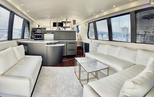 62’ Luxury Yacht for Party Cruise in Toronto