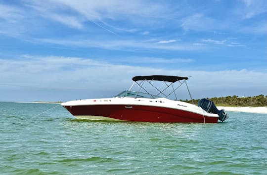 “Dedos arenosos, nariz beijado pelo sol” espera por você em seu Captain 28' Bowrider 