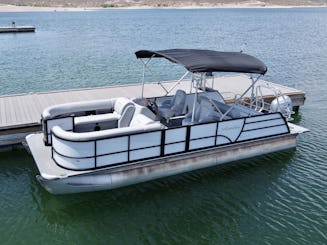 2023 Bentley Legacy 24' Pontoon 