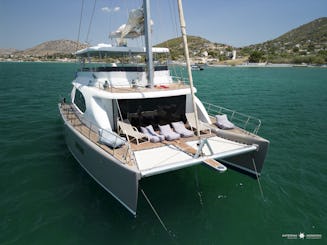 Location de catamaran de luxe personnalisé de 67 pieds à Athènes, Aigina, Agkistri