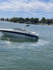 Sea Ray 210 - Lets hit the Lake, have fun smiles all day long!