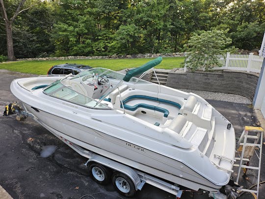 1994 Regal Ventura - Tour Your Favorite Lake/River in Southern NH