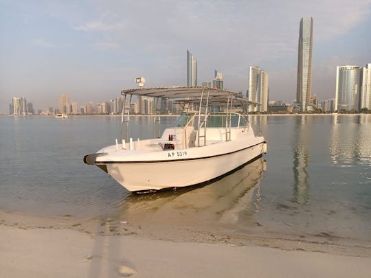 Aluguel de lancha para 8 passageiros em Abu Dhabi