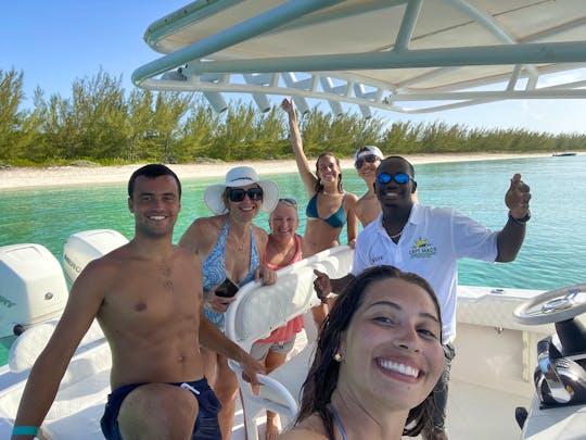 Nassau Private beach,snorkeling, swimming pigs and sightseeing tours with jetski