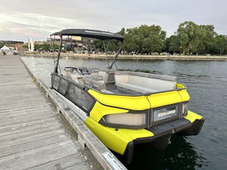 Potente switch Sea-Doo 2023 - perfeito para 9 pessoas em Kelowna, BC