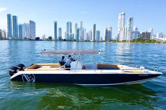 MAXIMA Powerboat 38ft in Cartagena de Indias
