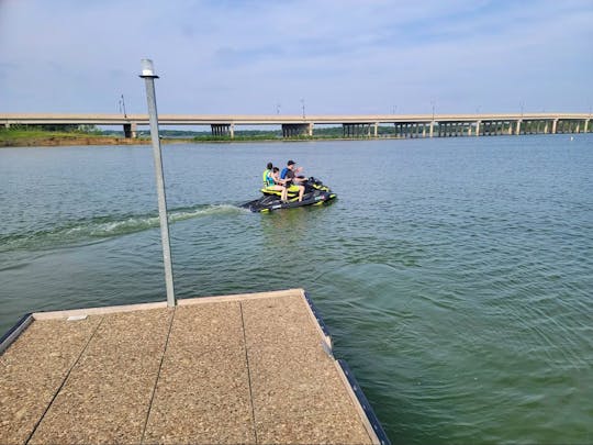 Yamaha VX Deluxe Jet Ski Rental w/ Stereo Little Elm, TX.