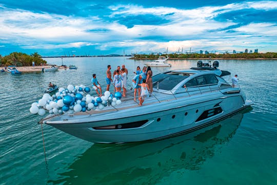 Enjoy Miami With Luxury Atlantis 64ft Power Mega Yacht!!One hour free mon-thurs