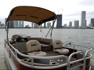 Intercostal Party Pontoon Boat