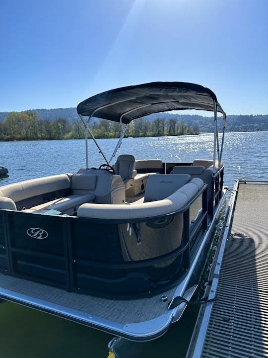 Sail in a 2023 Bentley! 10p Pontoon, South Lake Union, Seattle, WA