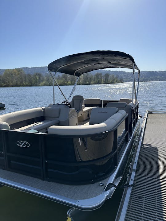 Navegue em um Bentley 2023! 8p Pontoon, South Lake Union, Seattle, WA