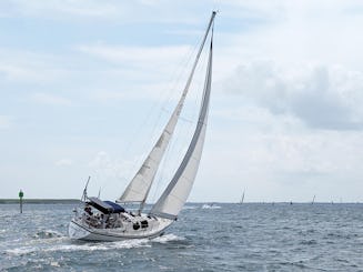 Sunset Sails: explora las aguas abiertas de Tampa, Florida