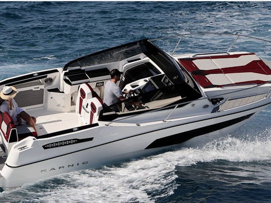 Location de yacht à moteur Karnic CS700 à Eivissa, Îles Baléares