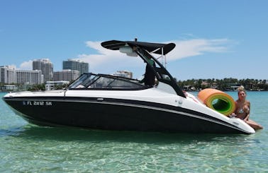 Black Yamaha in Miami Florida!