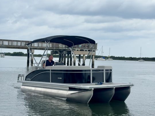 New 2024 Harris Breeze Tritoon 150HP! 