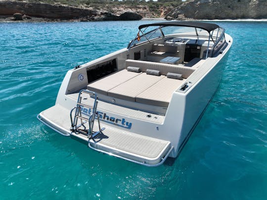 Alugue este iate a motor Van Dutch 40 em Ibiza, Espanha, para 9 pessoas