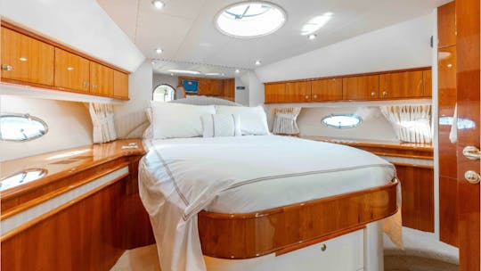 Alquiler del yate Neptunus de 65 pies «Slick Idea Too» en Aventura, Florida