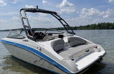 New Yamaha AR190 Jet Boat for rent in San Diego, California
