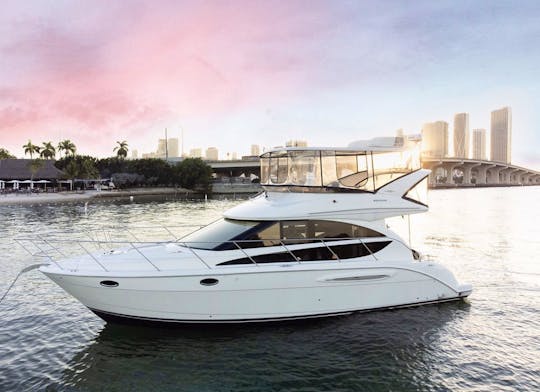 Beautiful MERIDIAN 45 for a perfect Miami day Experience