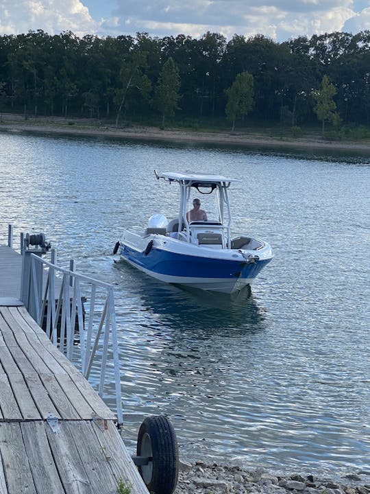 Finseeker 230 Center Console with Captain Scotts Lake Adventures