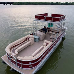 Ponton à deux étages avec toboggan aquatique pour 15 personnes à Lewisville, au Texas (nénuphar gratuit !)