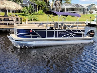 Quick and Easy Rental New 2023 Tritoon's Sylvan Mirage 23ft LZ