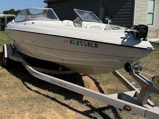 Fish and Ski for rent near Lake Jordan/Martin | 19ft Stingray Boat