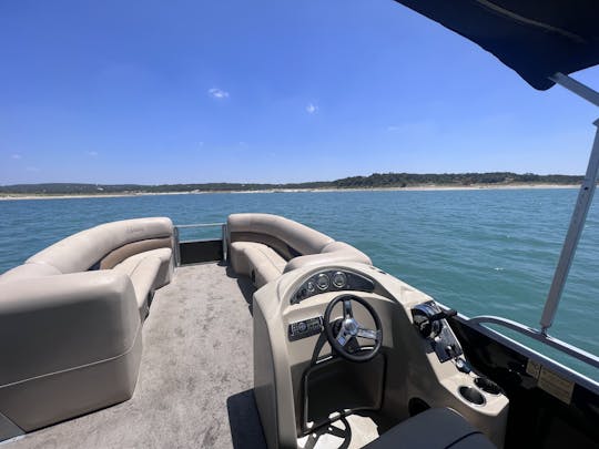 16 Person Pontoon with diving board, Lily pad and tubes!!