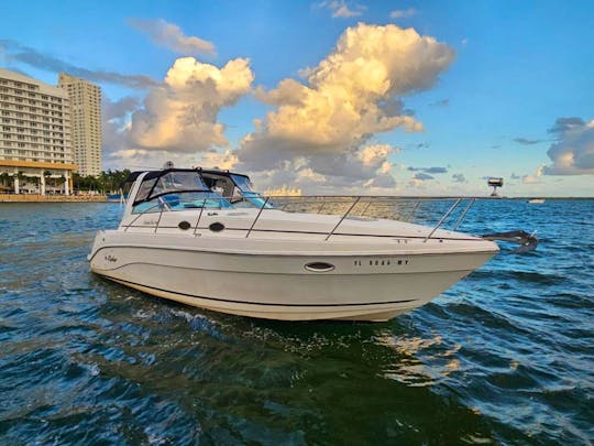 FREE Hour when you book 4 on Rinker Fiesta V 340 Yacht!!!
