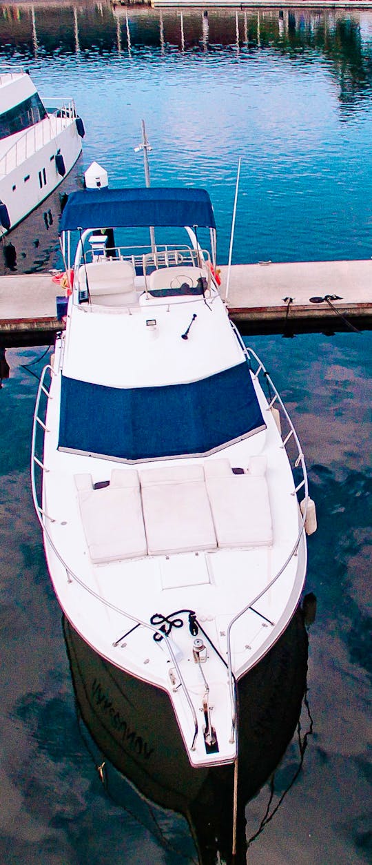 37ft Dandara - Carbrasmar Motor Yacht Rental in Rio de Janeiro, Brazil