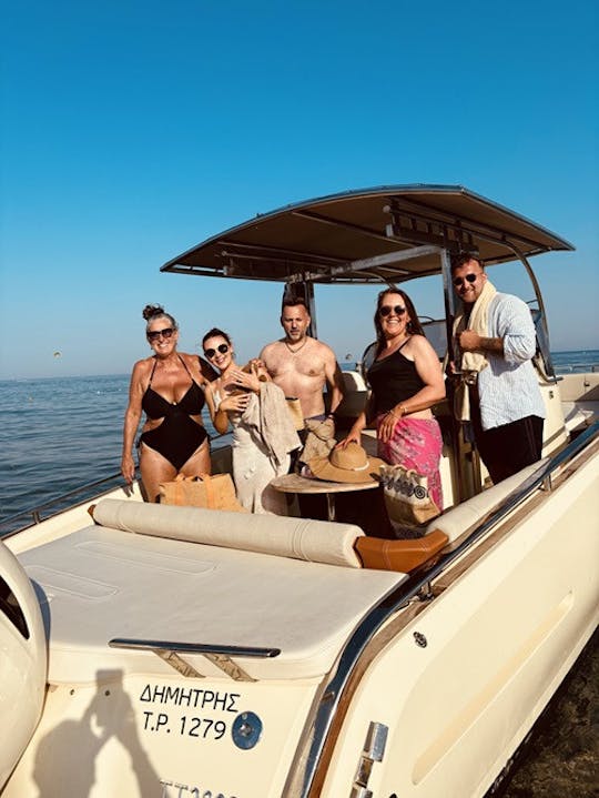    Invictus TT28S em Rock my boat em Rhodes