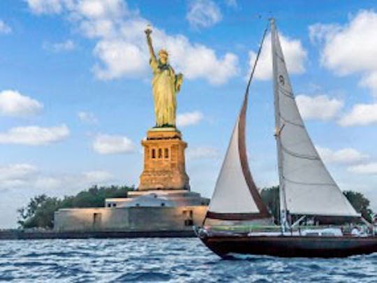 1964 Hinkley Pilot - Classic Sailboat in the New York Harbour