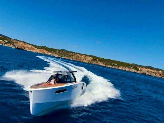 EVO Yacht 43 R4 XT in Ibiza 