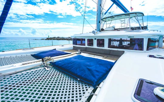 45' Lagoon Luxury Catamaran Charter in Riviera Maya