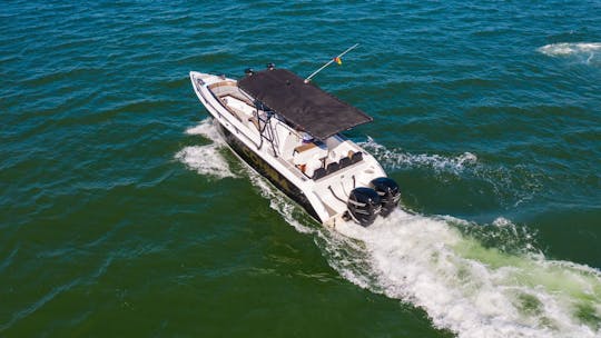 BATEAU RAPIDE DE 33 PIEDS À CARTHAGÈNE POUR 12 PERSONNES