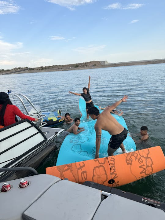 🌊 15 Passenger Luxury Bentley Encore Pontoon at Lake Pleasant 