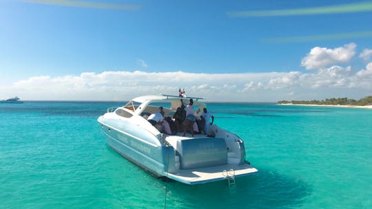 🏆Private trip to Saona Island and Natural Pool in this Luxury Yacht 50FT