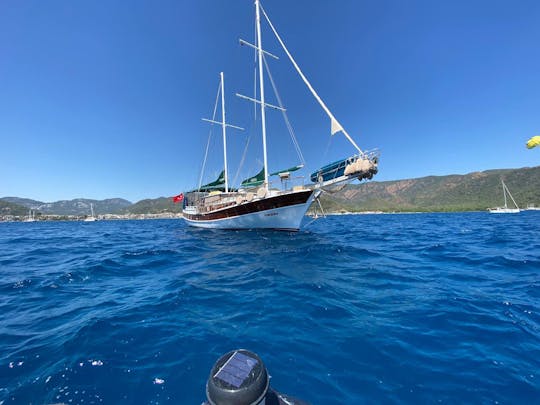 Lux Gulet/Con tripulación completa/Bahías de Gocek/Capacidad para 10 personas