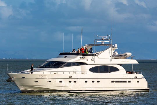 Santa Cruz Luxury Yacht Charter 