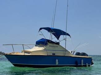 Pesca en la costa de Kenia y ocio en el mar