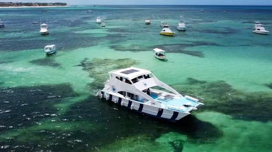 Alquiler exclusivo en un catamarán HH de 88 pies, votado como el mejor 2020-2022, ¡total privacidad!