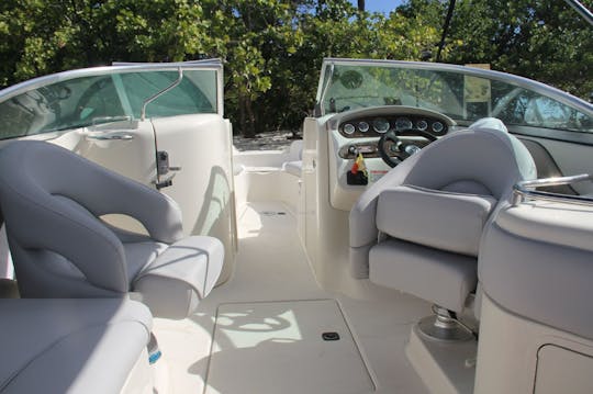 26' ¡Searay Sundeck en Miami, Florida!