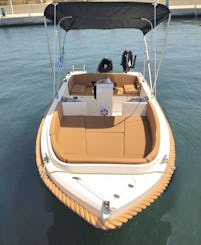 Boat Rentals without licence | 15' Valory Powerboat for 6 person